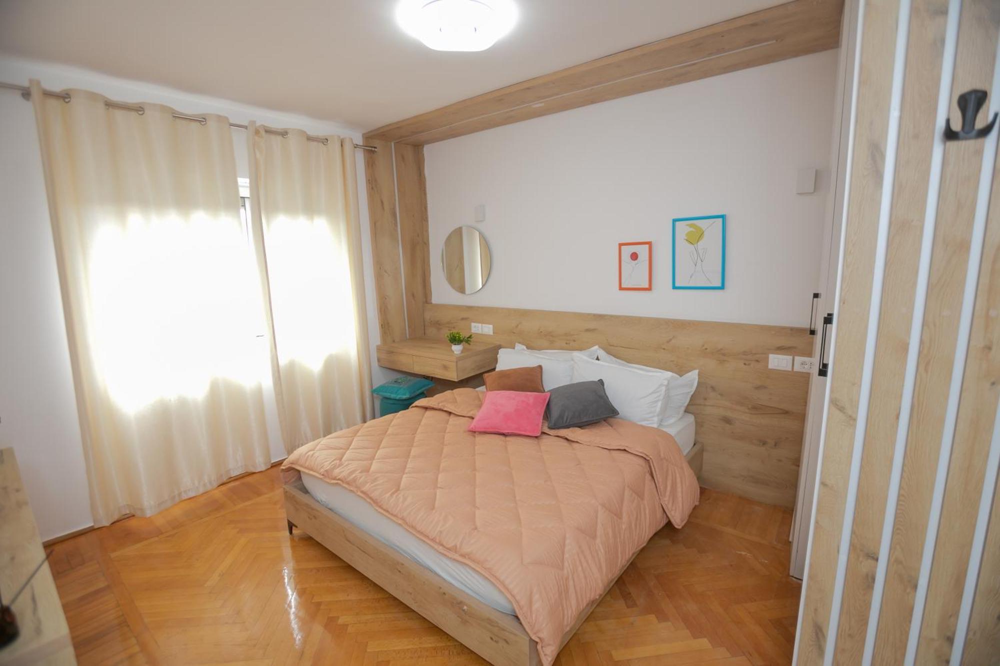 Escape Tiranë